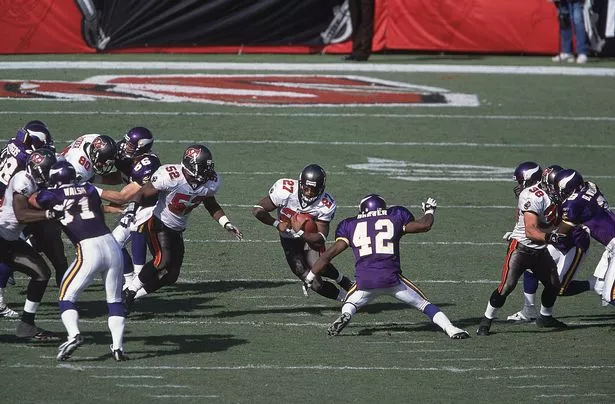 Jack Brewer during the 2002 NFL season