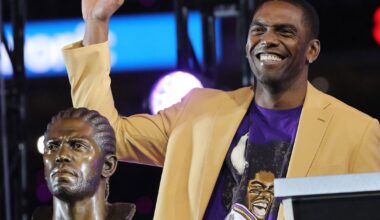 WRs Randy Moss, Justin Jefferson headline choices for Vikings All Quarter Century Team