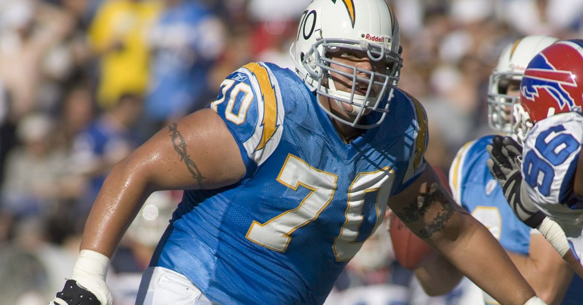 OTs Slater, McNeill headline top OTs on Chargers Quarter Century Team