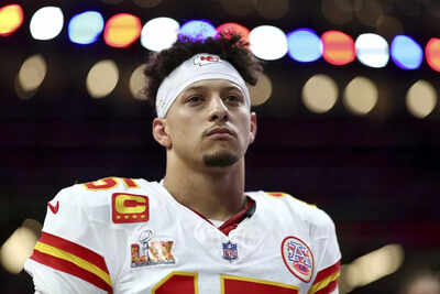 Raiders’ Patrick Mahomes trade whisper sends NFL fans into frenzy—GM’s comments ignite firestorm over league ethics