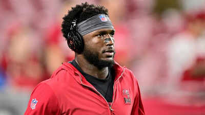 Chris Godwin nears return from injury after choosing Bucs over Patriots' $30M offer