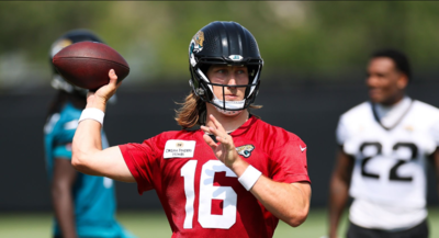 Jacksonville Jaguars HC Liam Coen speaks highly of QB Trevor Lawrence for taking work home even though he has a new baby girl at home