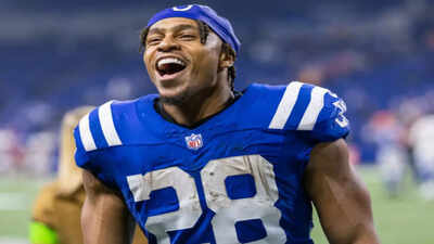 Miami’s decision to draft Noah Igbinoghene over future All-Pro Jonathan Taylor still sparks backlash years later