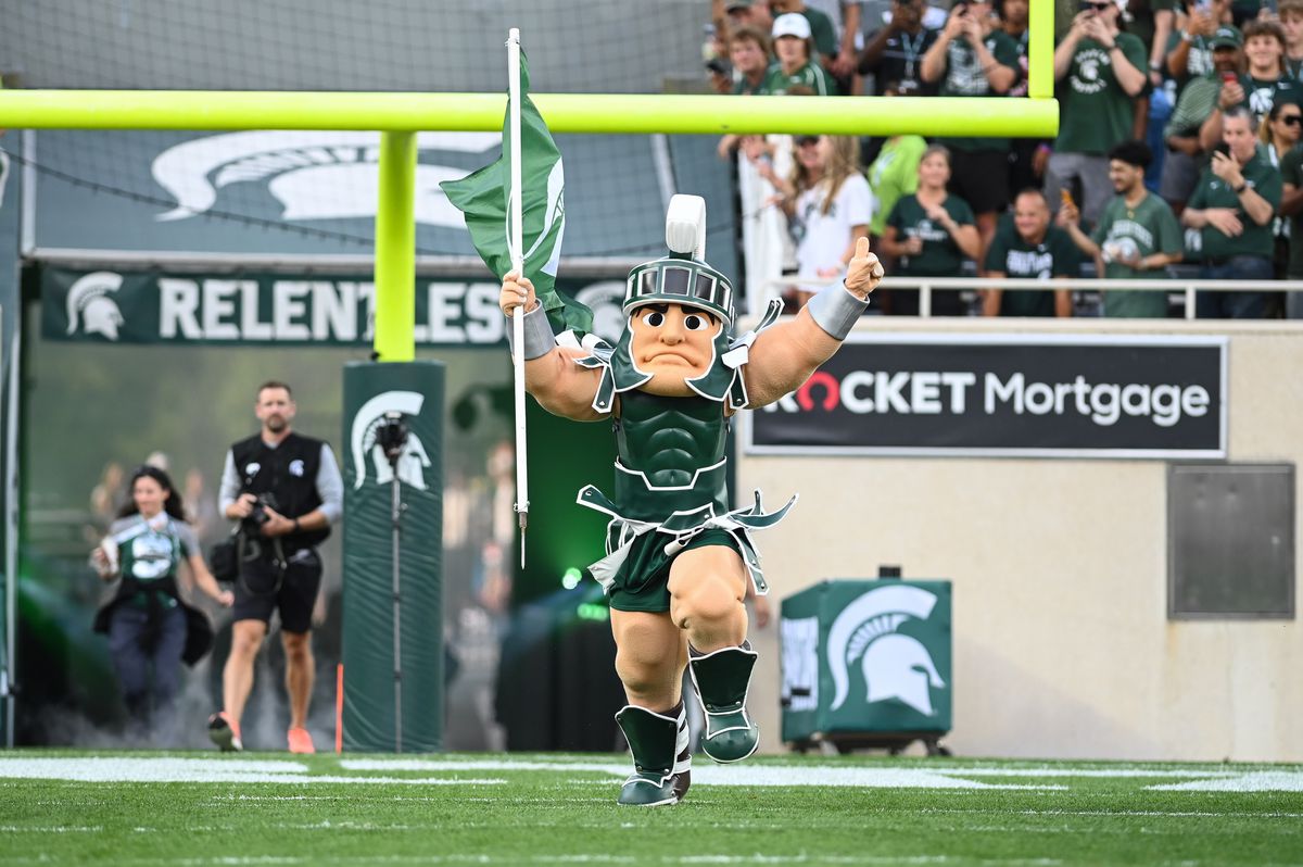 COLLEGE FOOTBALL: SEP 02 Western Michigan at Michigan State