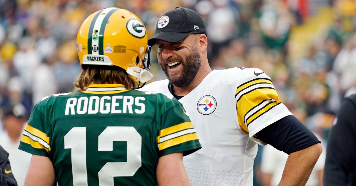 Pittsburgh Steelers QB Aaron Rodgers can set several records in 2025