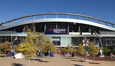 Report: Lone Tree mayor acknowledges Broncos stadium talks