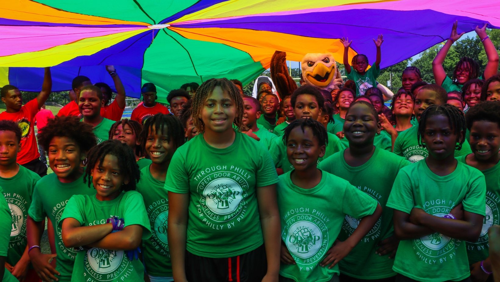 Anti-violence football clinic makes big plays for Philadelphia youth