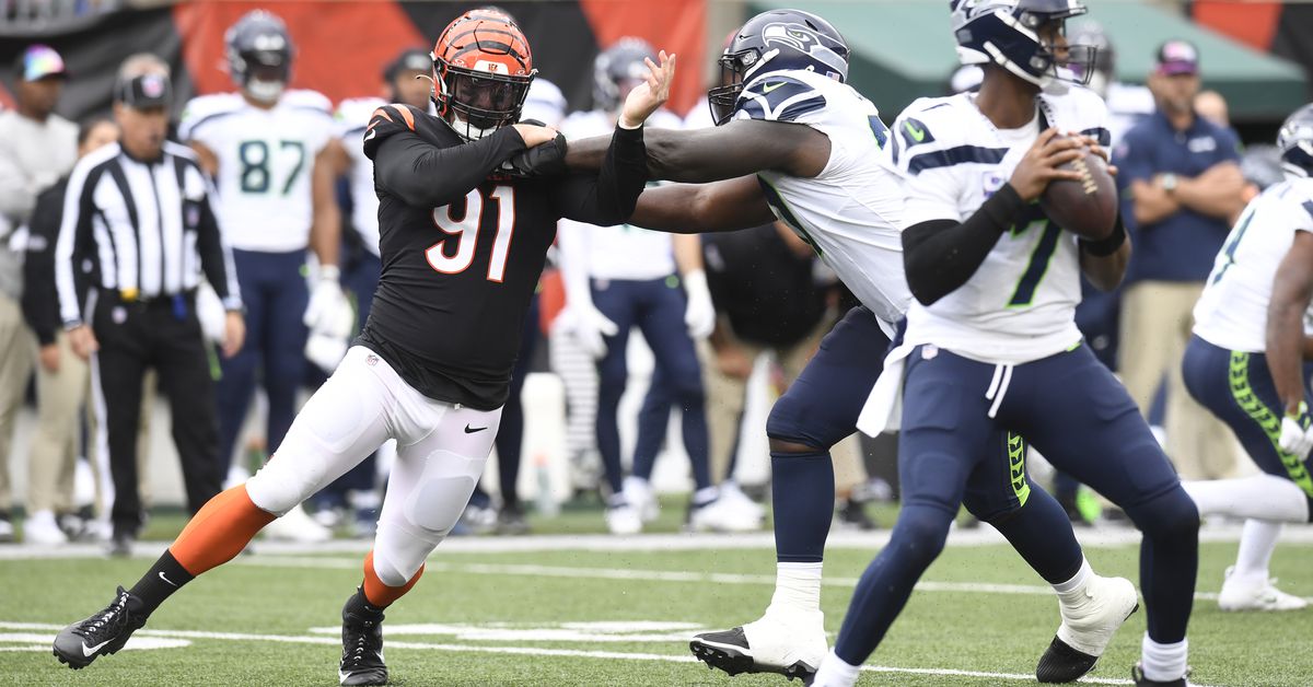 Seahawks News 6/3: What is the possibility that Trey Hendrickson becomes a Seahawk?