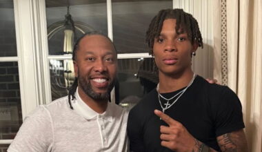 Tristan Smith sits down with NFL legend during Clemson's official visit weekend