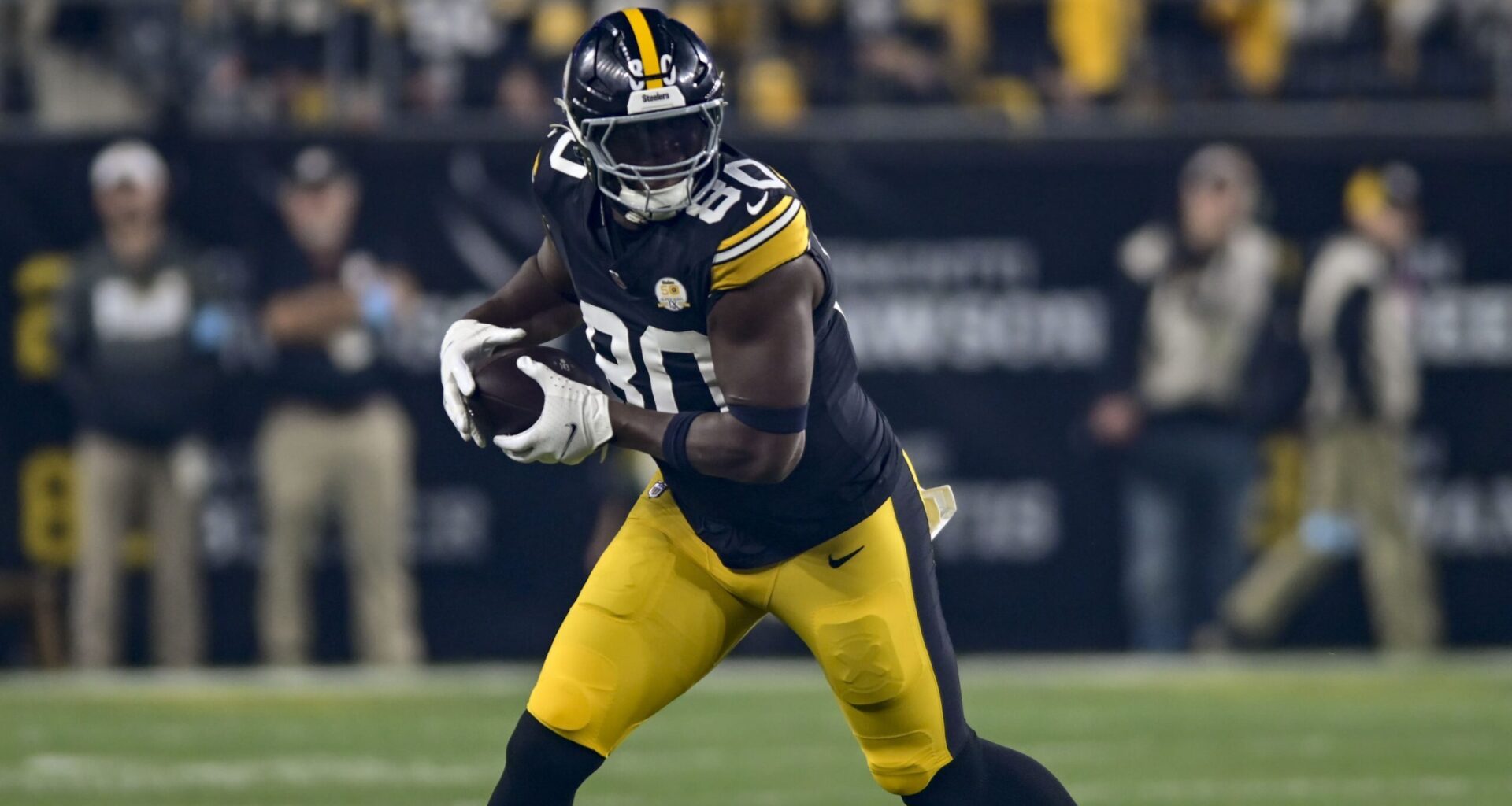 Steelers TE Darnell Washington Makes Massive Change