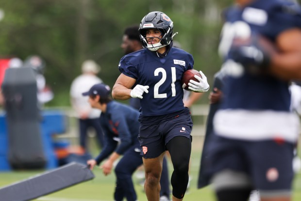 Bears running back Travis Homer practices at Halas Hall on Tuesday, June 3, 2025. (Eileen T. Meslar/Chicago Tribune)