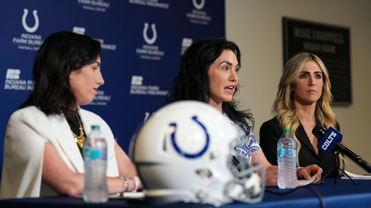NFL teams with female owners holding controlling shares or decision-making power