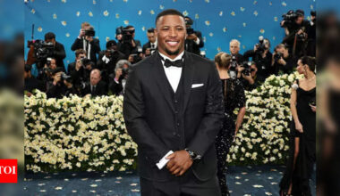 Philadelphia Eagles' running back Saquon Barkley leads NFL merchandise sales, passing Kansas City Chiefs' Patrick Mahomes | NFL News