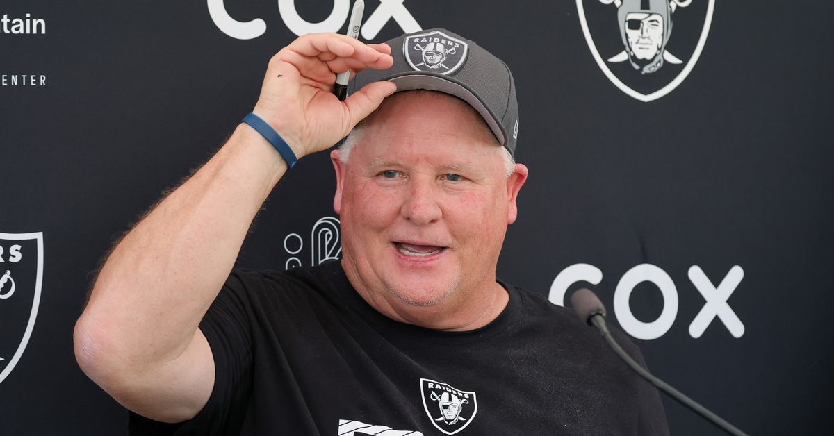 Raiders news: Chip Kelly isn’t going to limit offense