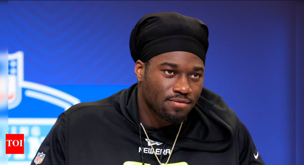 NFL Insider Adam Schefter says the Cincinnati Bengals are taking too long to act on their first-round pick Shemar Stewart | NFL News