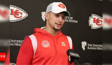 Kansas City Chiefs show out as Patrick Mahomes leads star-studded support for unbeaten current | NFL News