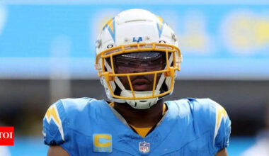 Khalil Mack shocks NFL by re-signing with Los Angeles Chargers for respect not rings | NFL News