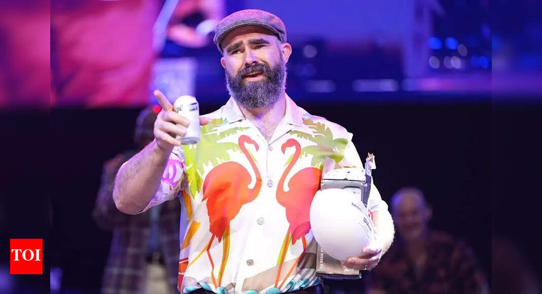 Not an Eagles fan but still got a naked Jason Kelce tattoo? This woman explains her wild reason | NFL News