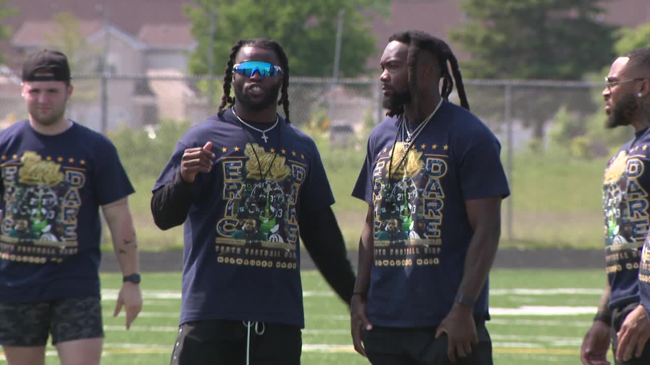 Milwaukee natives host youth football camp