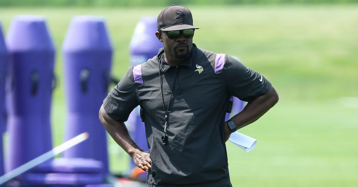 Vikings Training Camp: Key Questions Surrounding Flores, Addison, and More