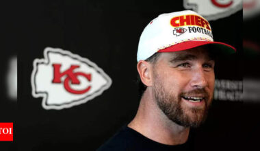 Kansas City Chiefs coach Steve Spagnuolo mocks Travis Kelce's college GPA on 'New Heights' podcast | NFL News
