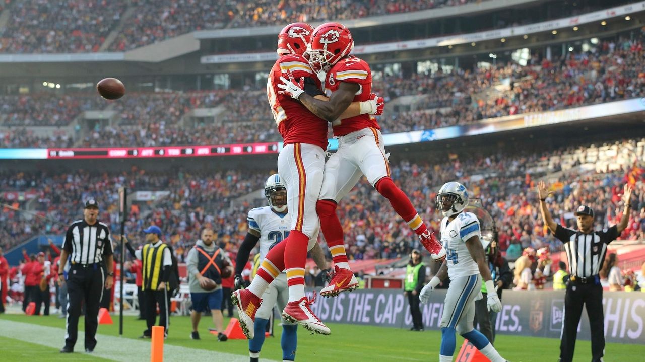 Kansas City Chiefs' strategy to expand UK fandom: cultural connections and mascot diplomacy