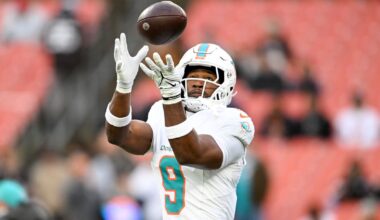 How important is Jonnu Smith to the Dolphins - Miami Dolphins News 6/26/25