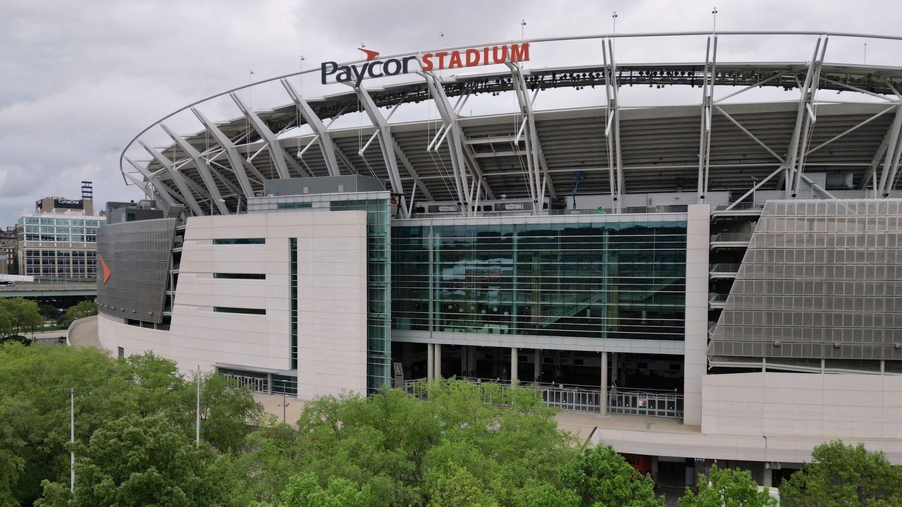Cincinnati Bengals and county reach tentative $470M deal to renovate Paycor Stadium and extend lease