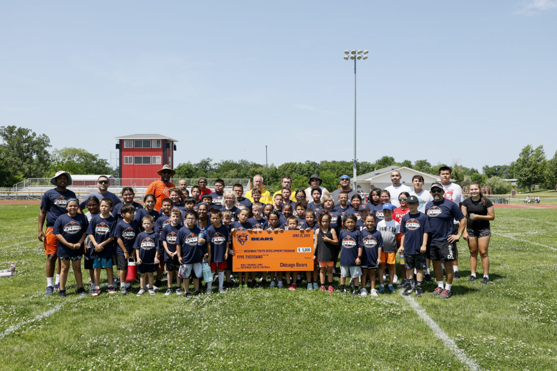 Chicago Bears bring youth football camp to Meskwaki Settlement | News, Sports, Jobs