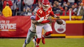 Biggest red flags for 2025 NFL contenders: Chiefs offensive line, Vikings quarterbacks among key questions