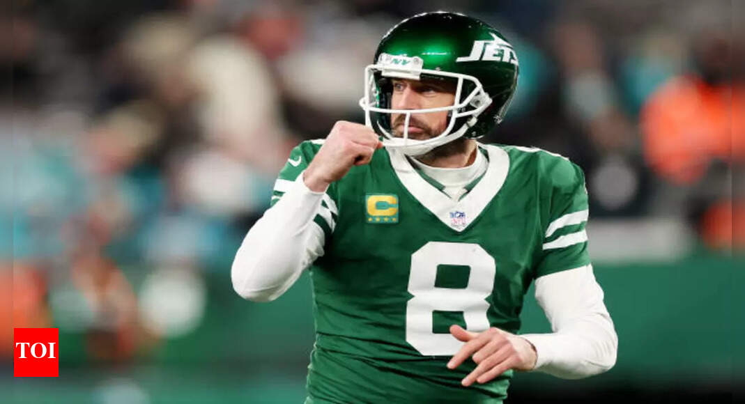 NFL legend Aaron Rodgers at risk of midseason exit in Pittsburgh, critics claim | NFL News