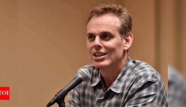 ‘Worst RB room in the league’: Colin Cowherd rips Dallas Cowboys for passing on Saquon Barkley and Derrick Henry | NFL News