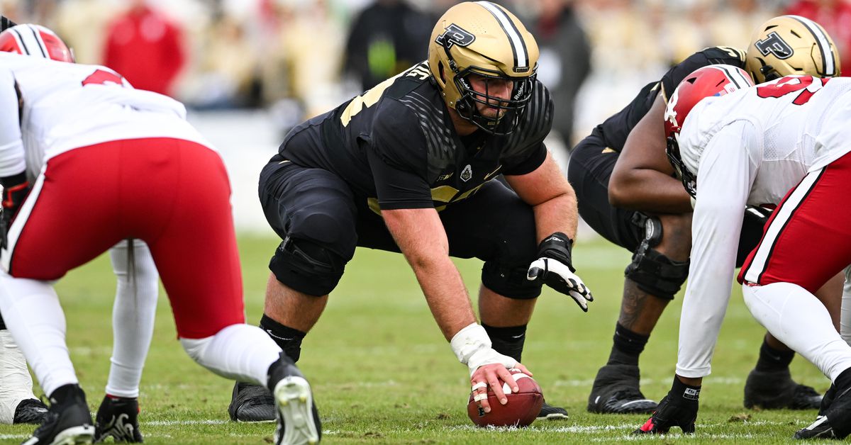 Scouting New York Jets UDFA center Gus Hartwig