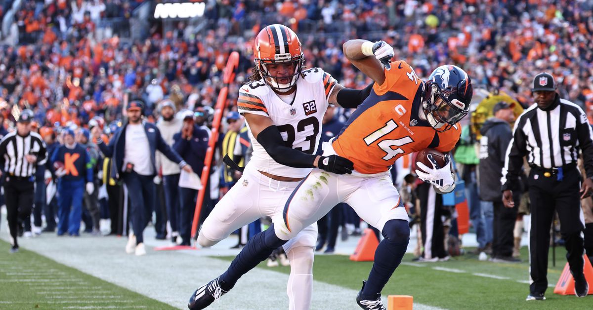 Cleveland Browns at Denver Broncos score predictions for Week 13