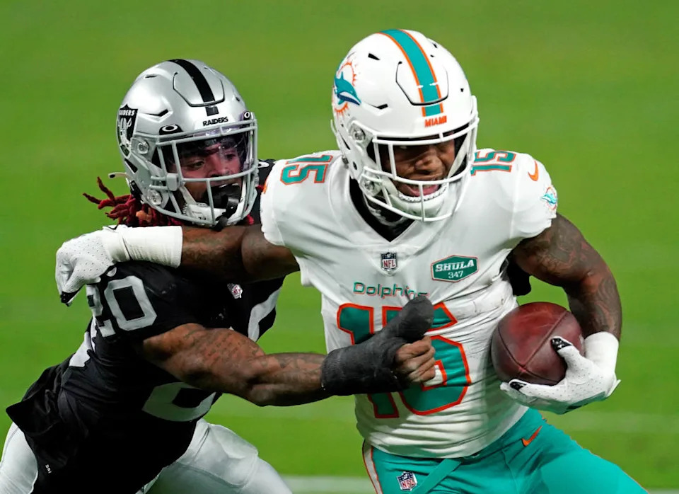 Former Las Vegas Raiders cornerback Damon Arnette (20).Kirby Lee-Imagn Images