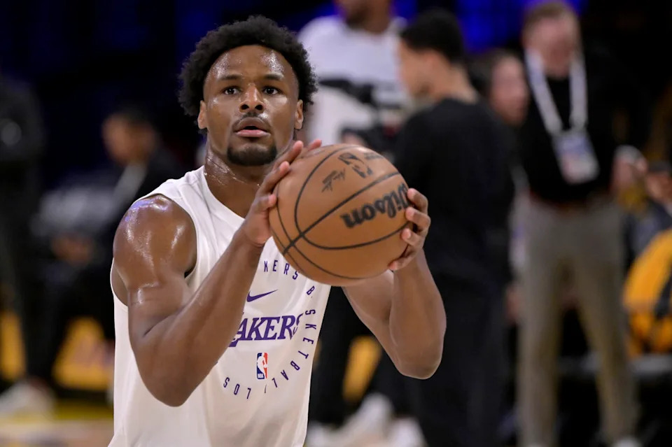 Los Angeles Lakers guard Bronny James (9) warms up prior to the game against the Minnesota Timberwolves at Crypto.com Arena.Jayne Kamin-Oncea-Imagn Images