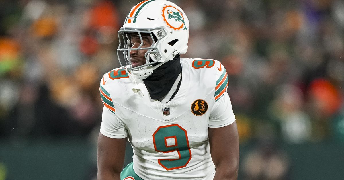 Trade talks back on for Jonnu Smith - Miami Dolphins News 6/5/25