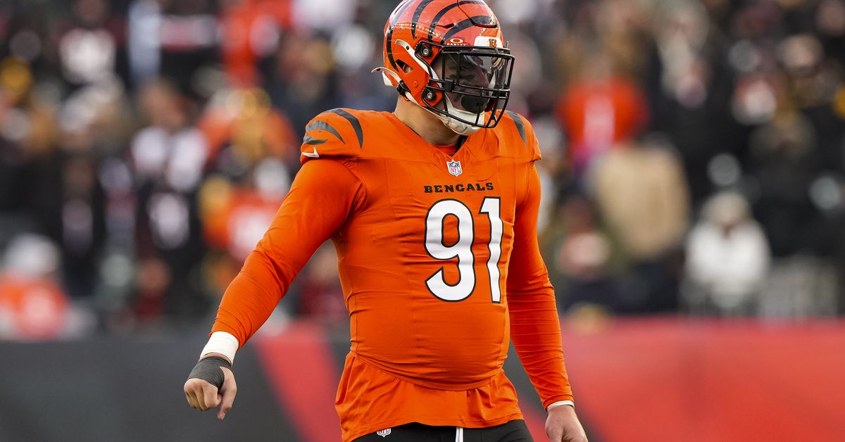 Eagles News: Should Philadelphia trade for Trey Hendrickson?