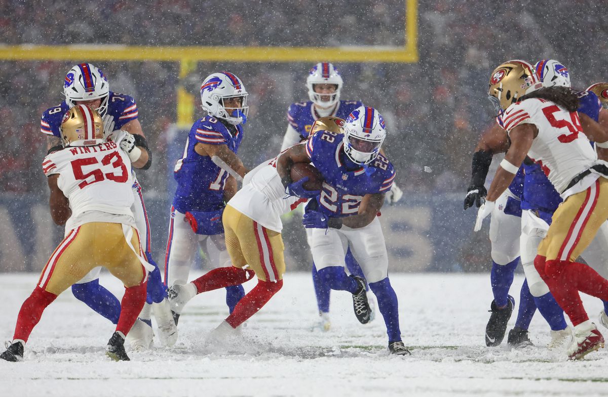 San Francisco 49ers v Buffalo Bills