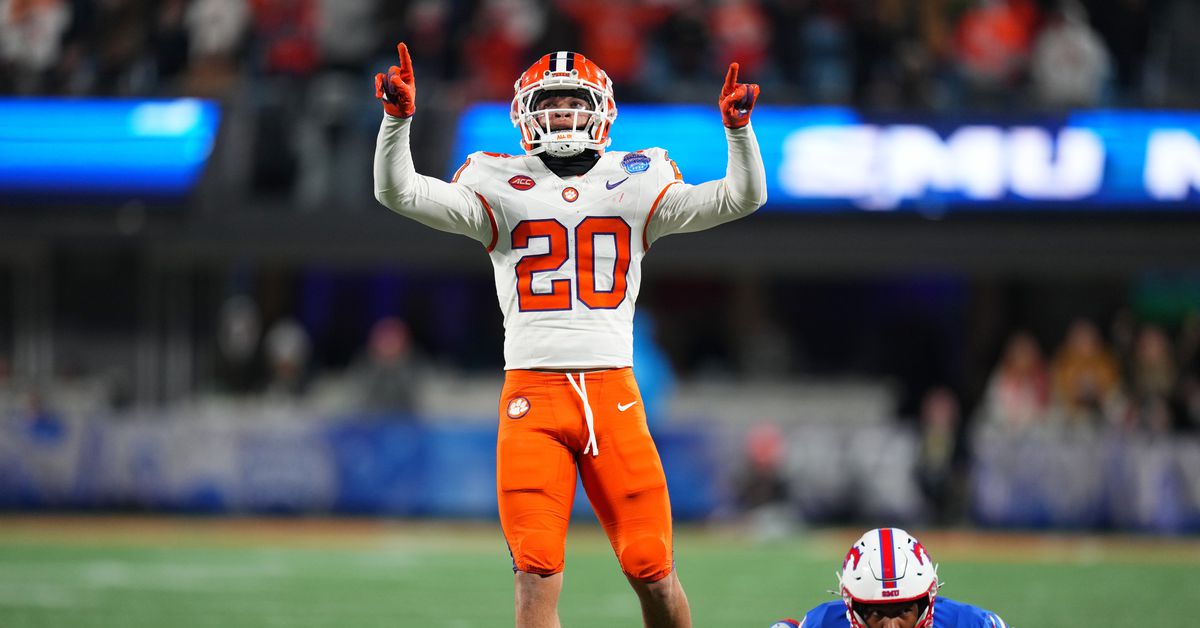 Vikings Mock Draft: Vikings select Clemson CB Aieon Terrell in 2026 mock