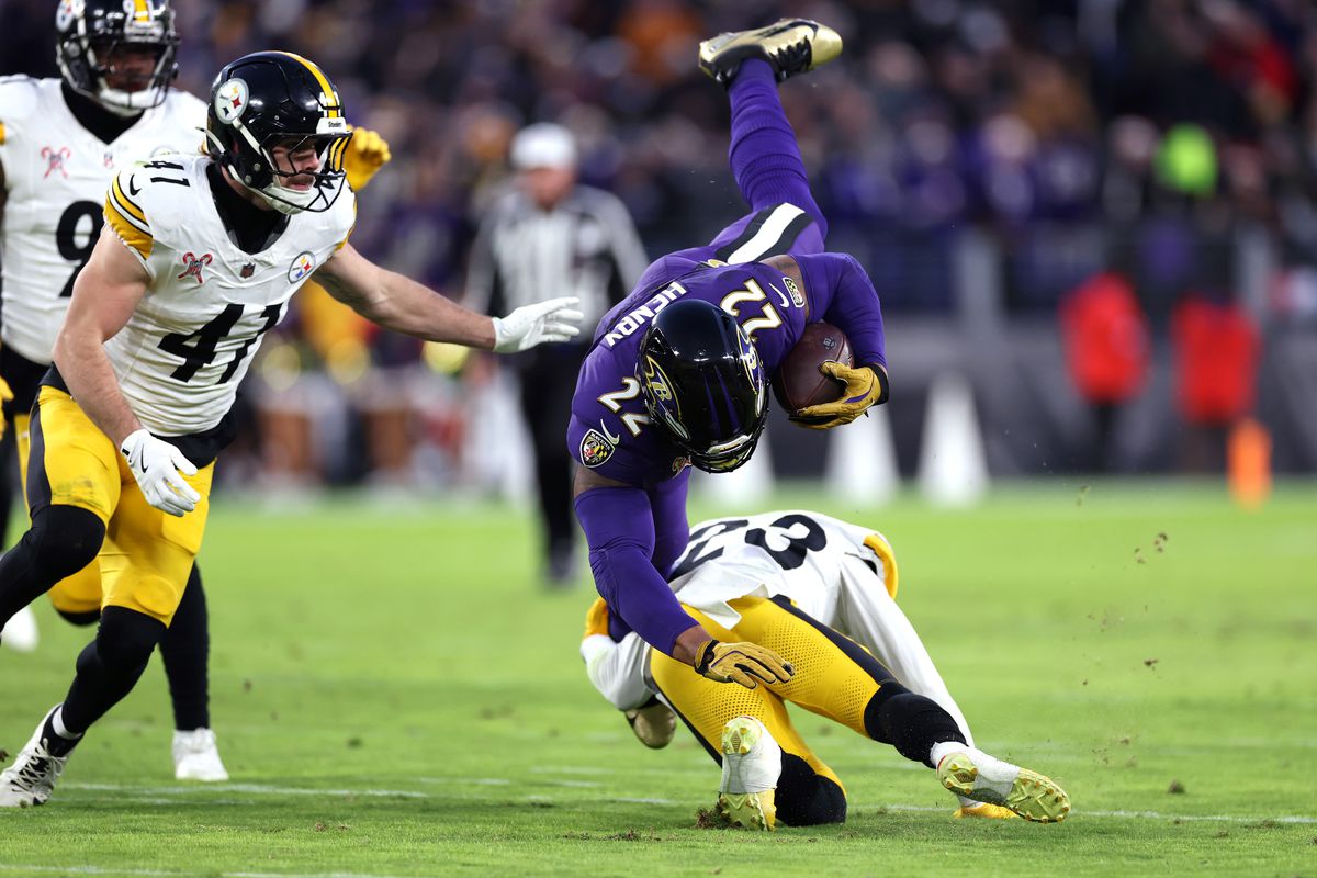 Pittsburgh Steelers v Baltimore Ravens