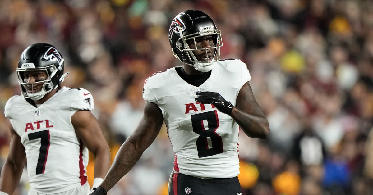 NFL roundup: Trade rumors galore