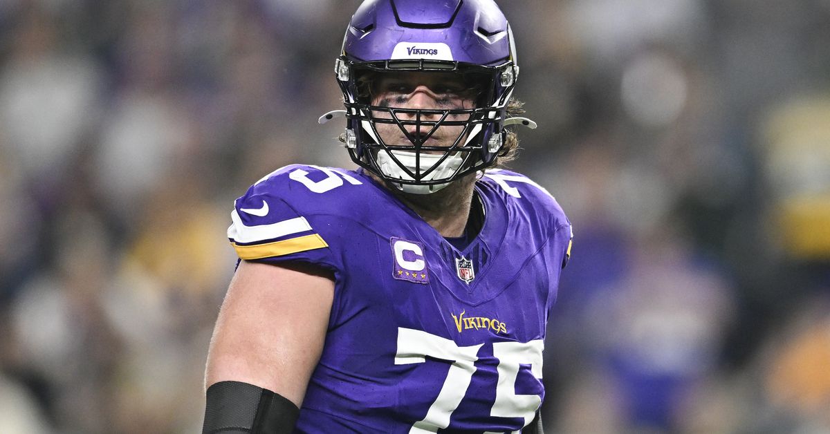Brian O’Neill, Christian Darrisaw headline options for Vikings All Quarter Century Team