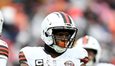 Texans sign former Browns RB Nick Chubb to one-year deal, pending physical