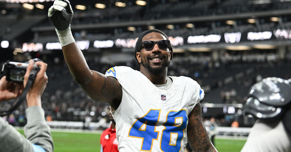 Chargers sign EDGE Bud Dupree to 1-year, $6 million extension