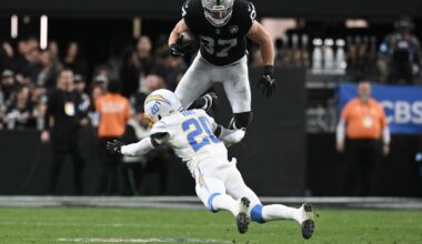 Raiders news: Dolphins could try to trade for Michael Mayer
