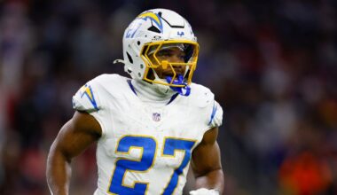 Former Chargers RB visiting AFC rival on Thursday