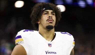 Josh Oliver Receives High Praise from ESPN