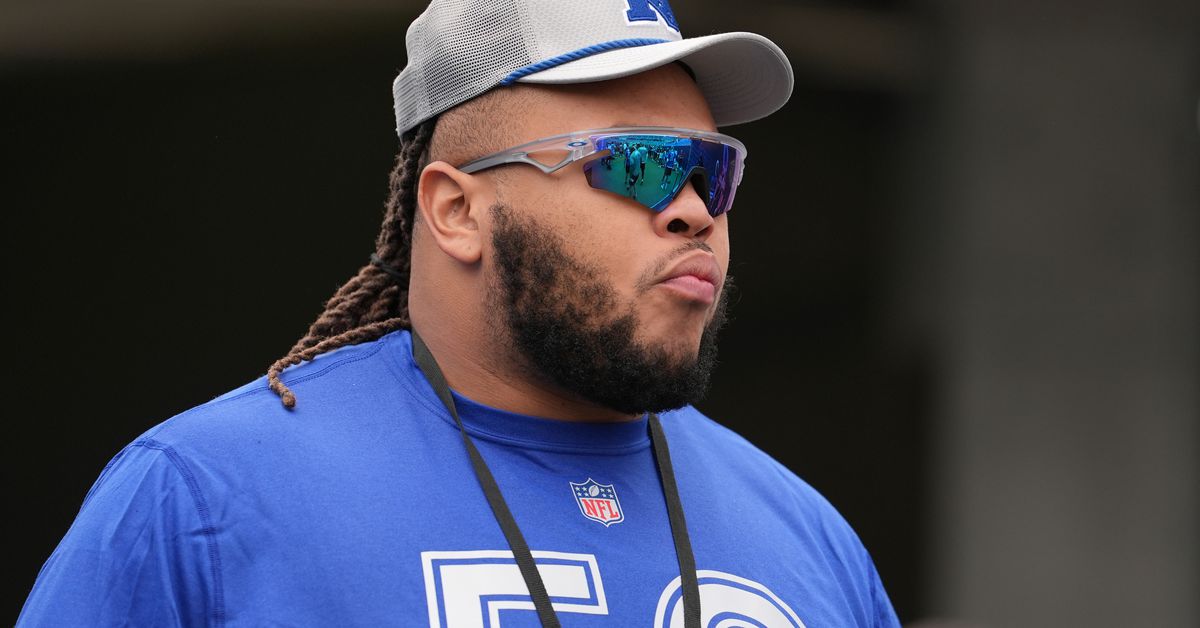 Carolina Panthers Offseason mailbag: Come kick off June with us!