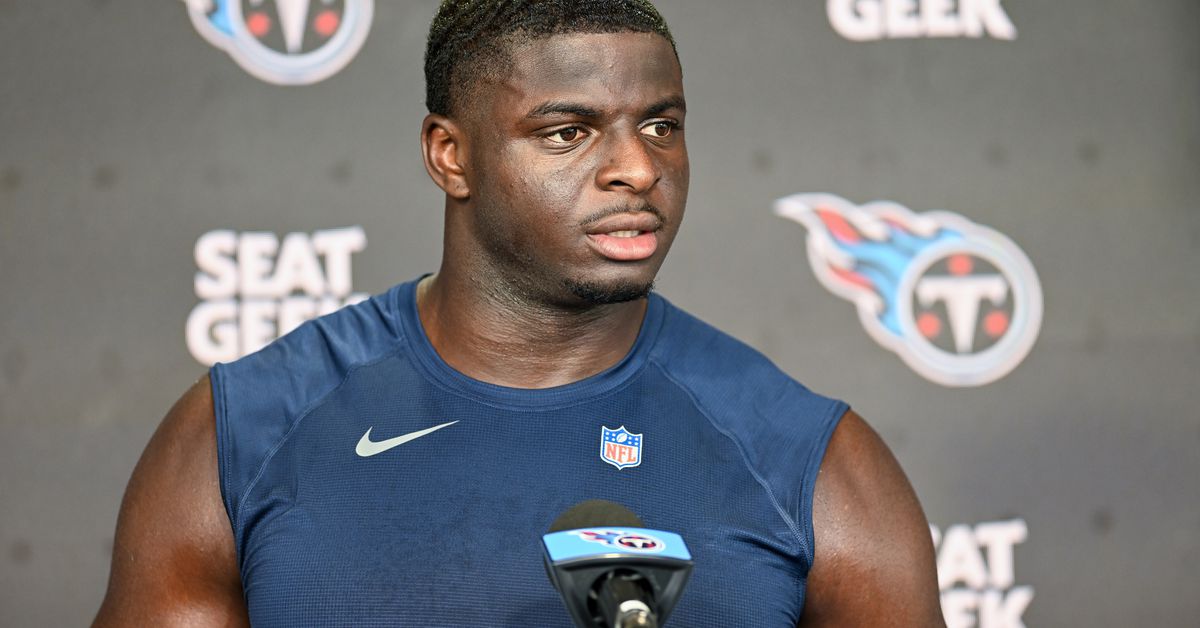 The Titans are bigger at EDGE, but are they better?